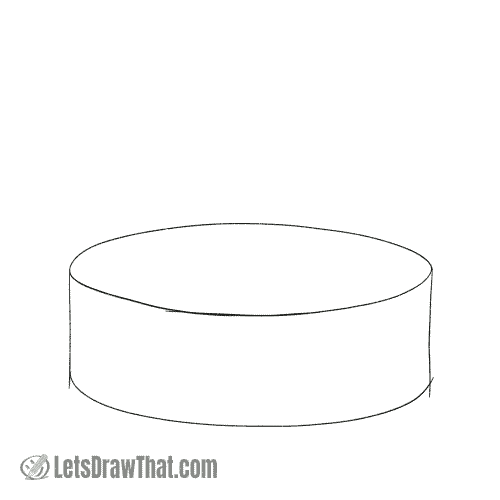Drawing step: Draw the cake base